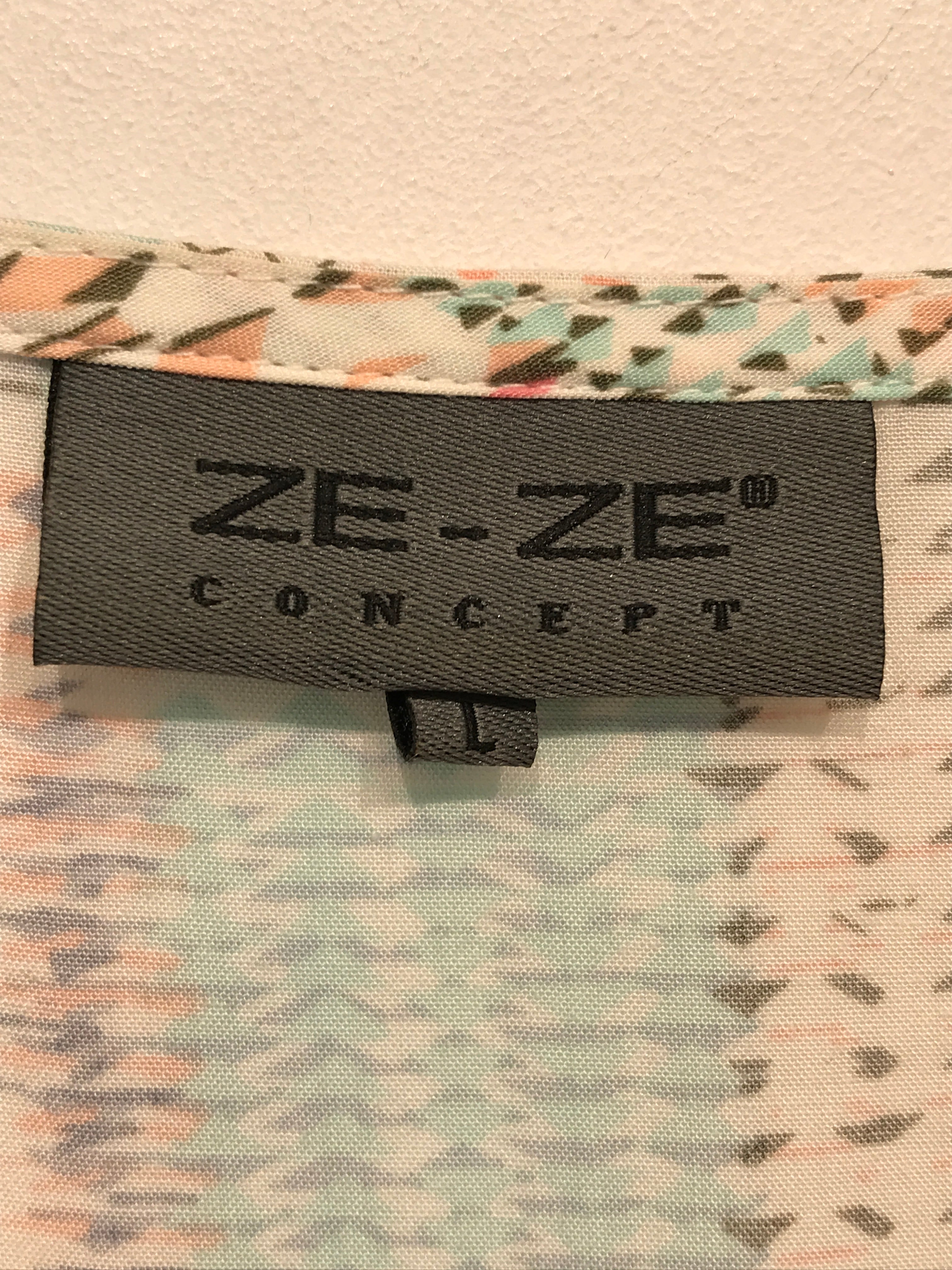 Ze-Ze Concept Bluse